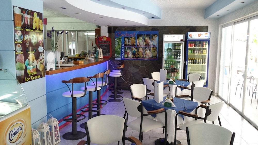 阿尼卡一室公寓酒店 法里拉基 外观 照片